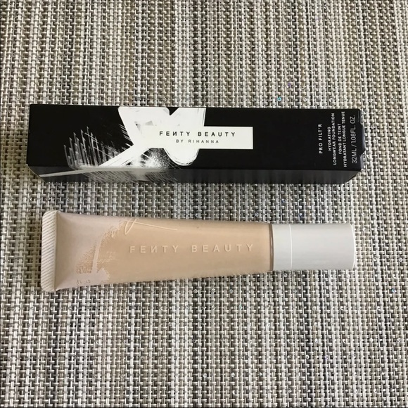 Fenty Beauty Other - Fenty Pro Filt'r Hydrating Longwear Foundation Fenty Beauty Other - Fenty Pro Filt'r Hydrating Longwear Foundation